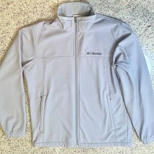 Columbia Men’s Softshell Jacket – Medium